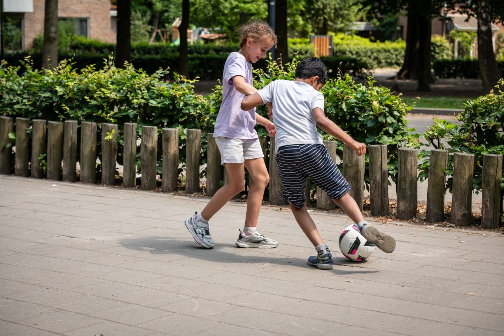 duo bso mfa midden voetbal